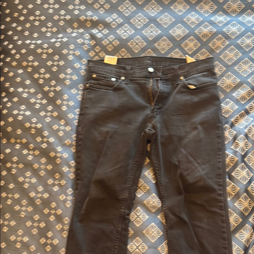 Classic Black Levi’s 511 Jeans
